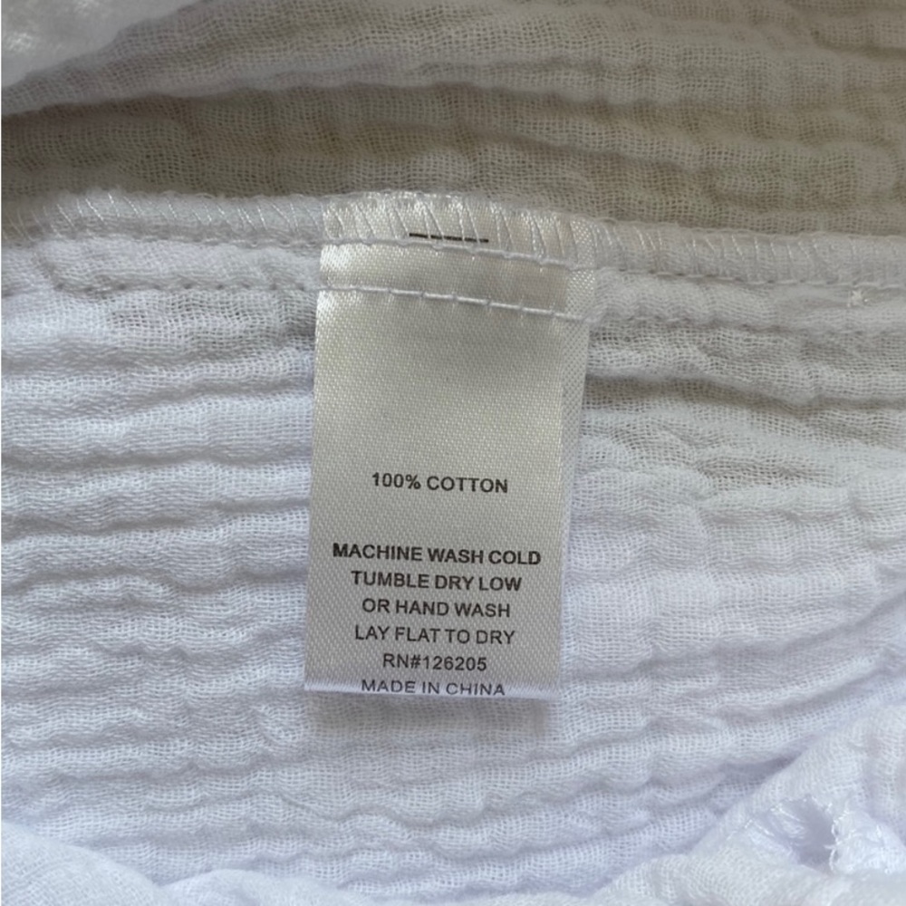 SOLD | Joie Casual Shorts - Picture 4 of 5